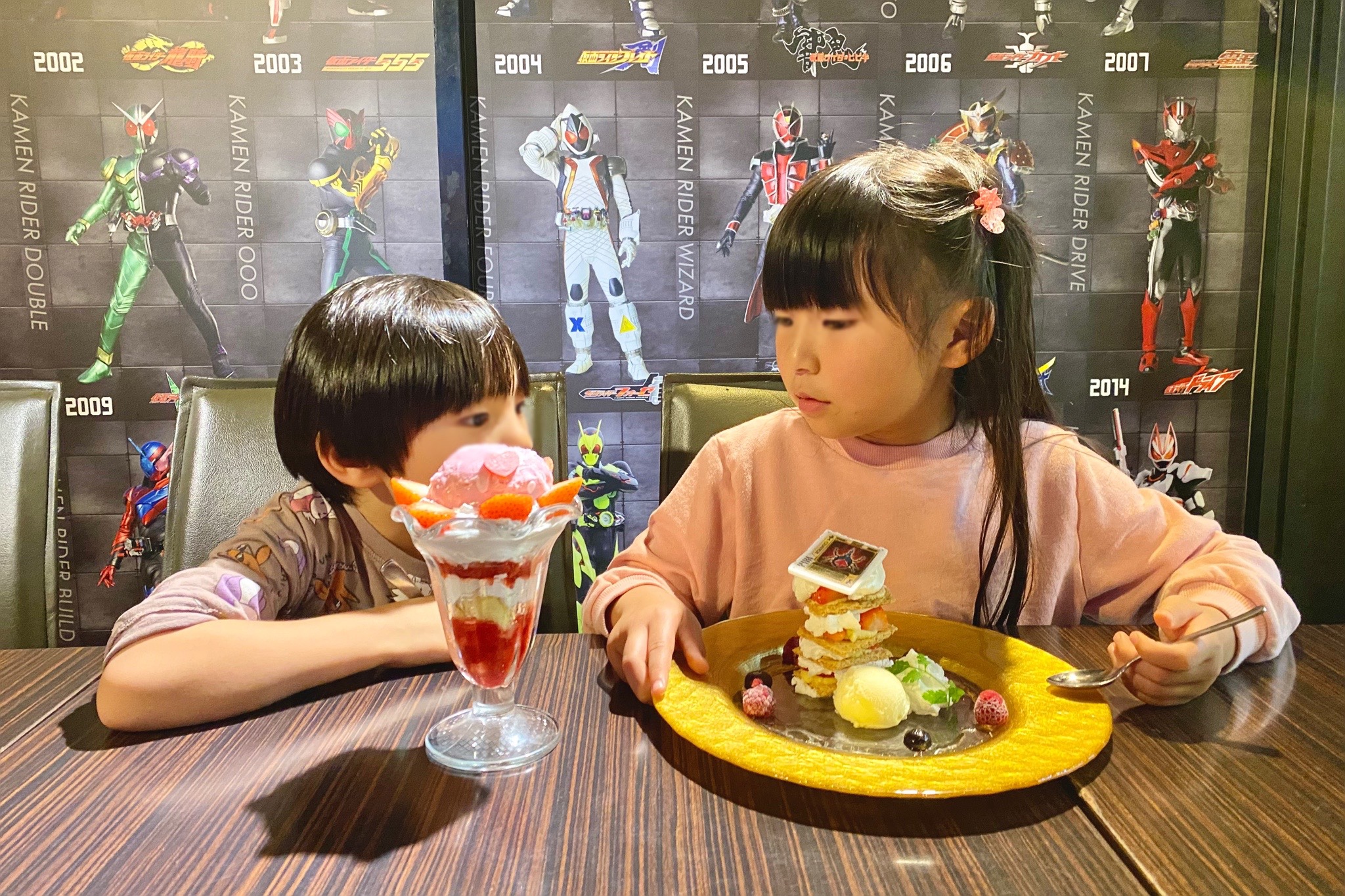 スーパー戦隊レストランコースター